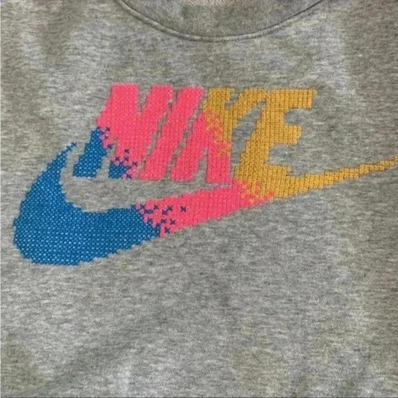 Nike Grey Cropped Sweatshirt with Multicolor Swoosh, Embroidered Sweatshirt, S - Picture 3 of 8